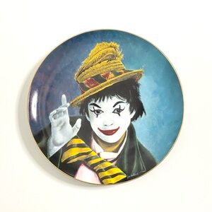 Jon Helland Judy Garland Signed & Numbered 1982 First Edition Collectible Plate